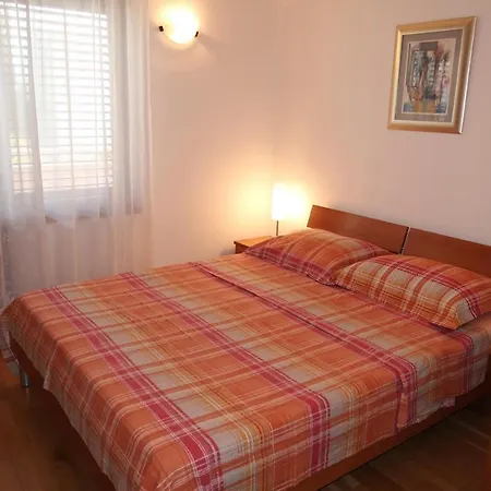 Apartment Center